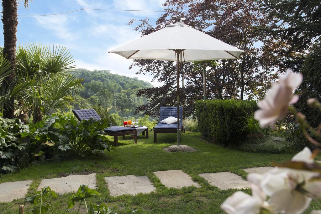 B&B Casa Carla ピネローロ エクステリア 写真