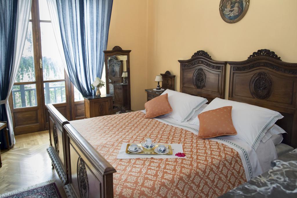 B&B Casa Carla ピネローロ 部屋 写真